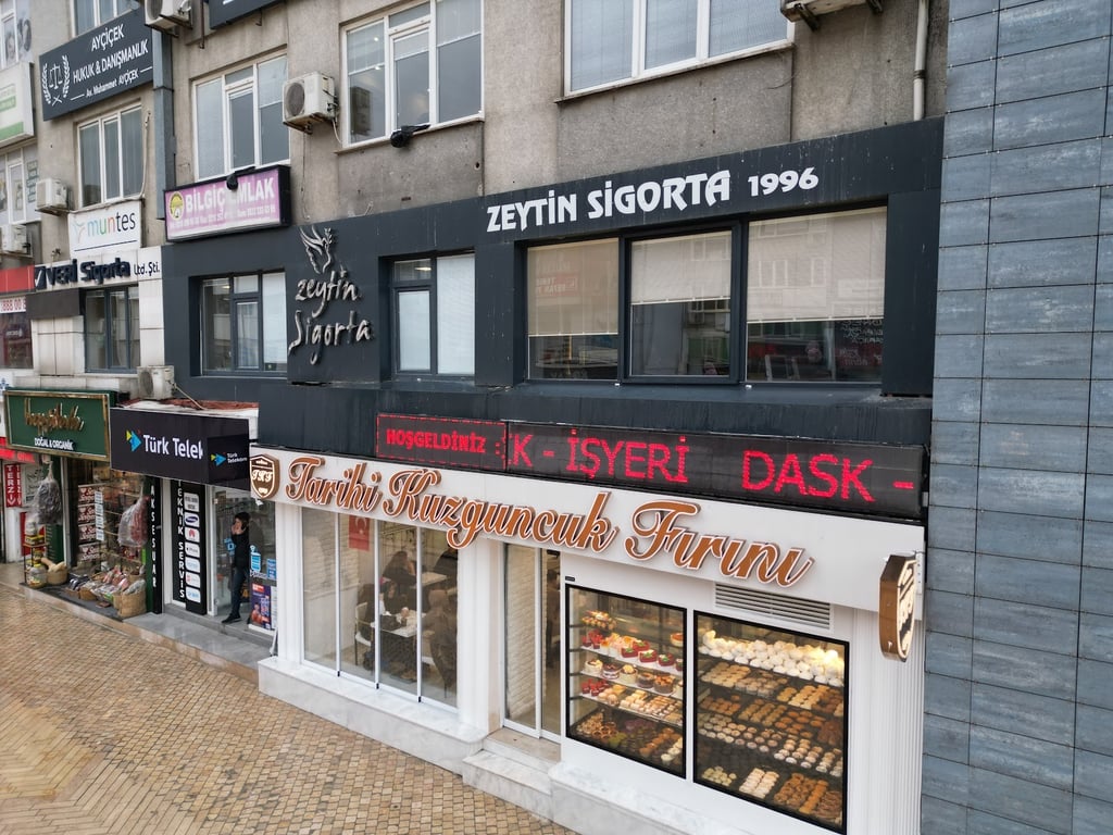 Tarihi Kuzguncuk Fırını Cafe & Restaurant