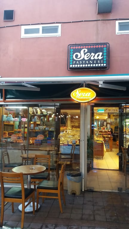 Sera Pastanesi
