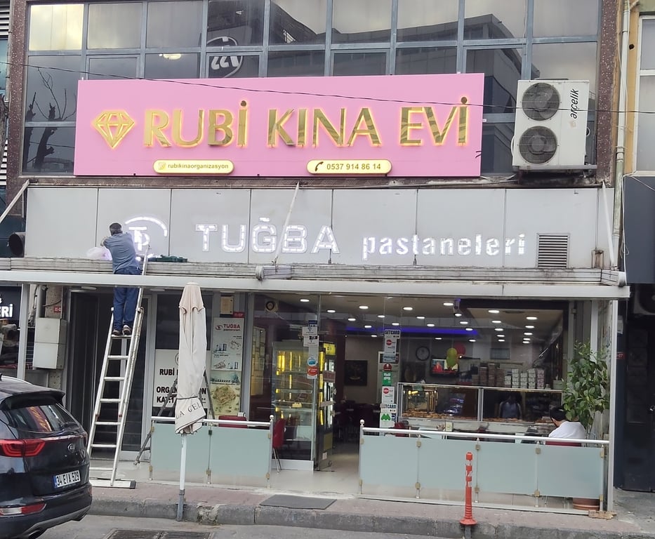 TUĞBA PASTANESİ