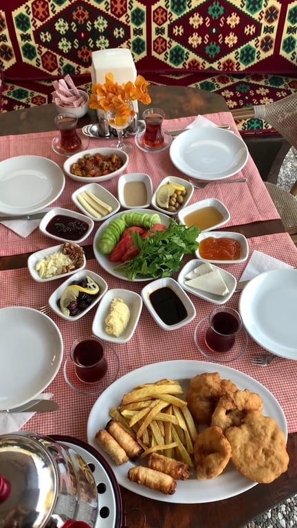 Afara Cafe & Restaurant