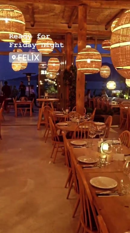 Felix Beach — Foto 3