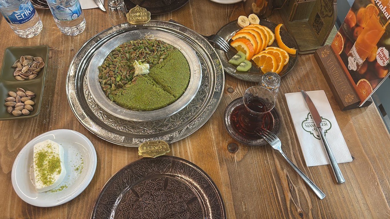 Mamikler Künefe