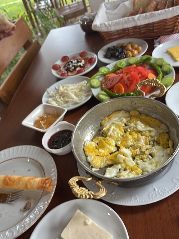 Can Kahvalti Gozleme Salonu