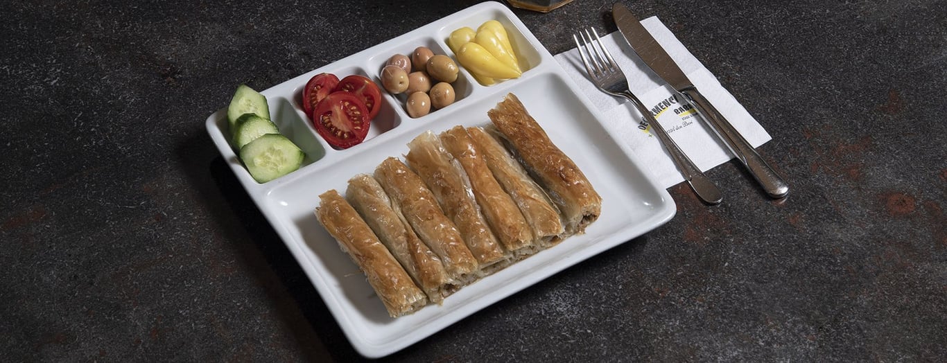 Değirmenci Baba Börek & Mantı Lara