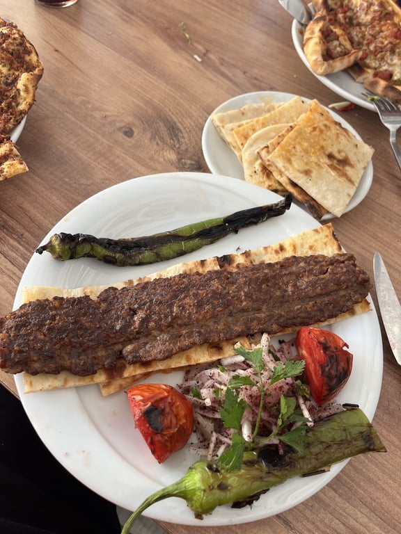 Munzur Kebap Kabakum