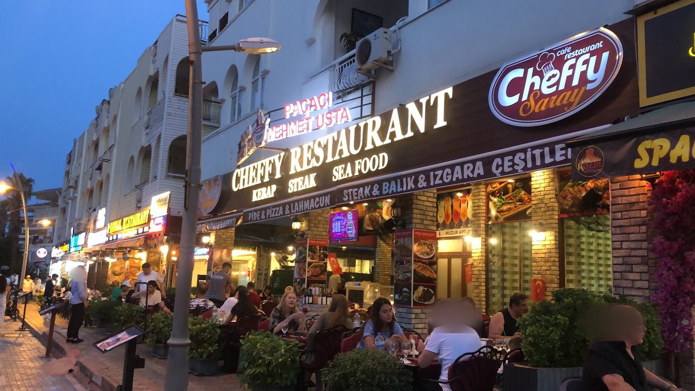 Cheffy Saray Restaurant