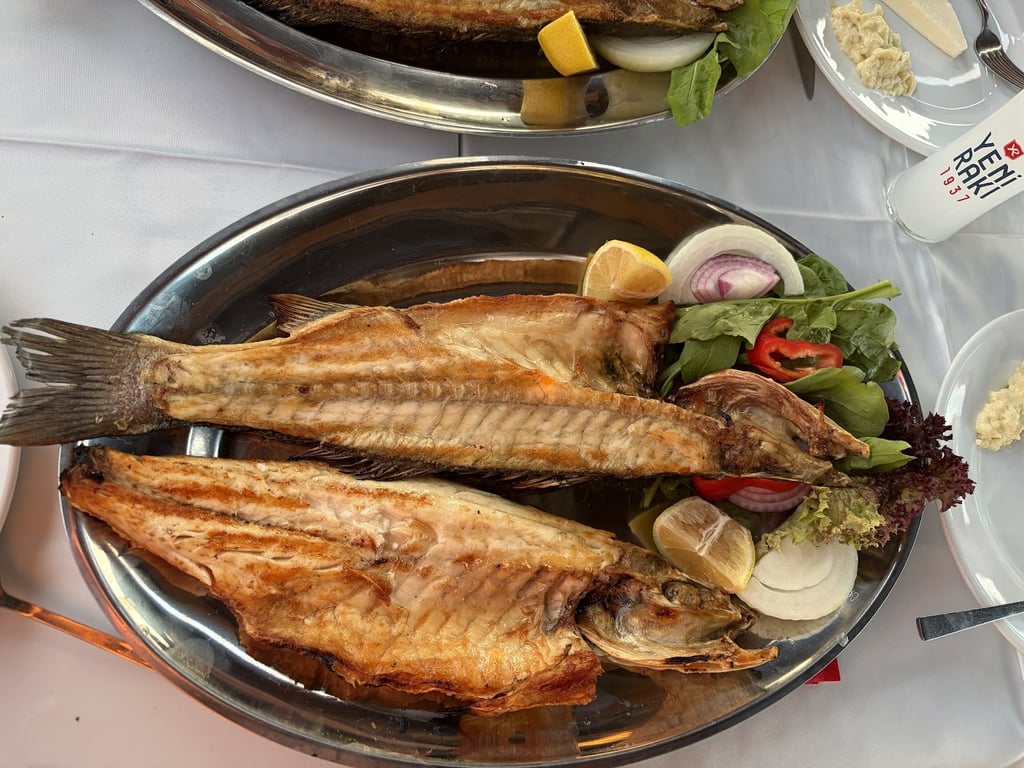 Nissi Restaurant & Cafe