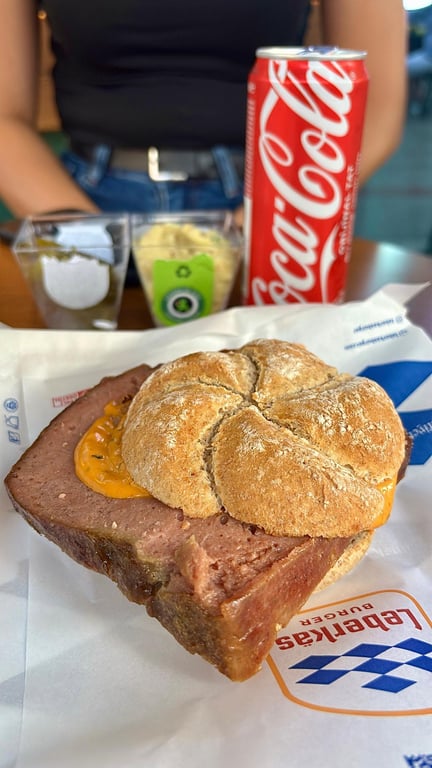 Leberkas Burger