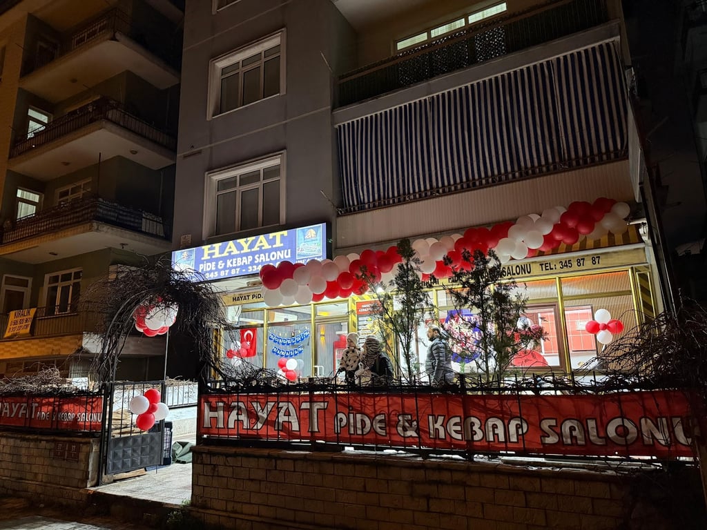 Hayat Pide & Kebap Salonu