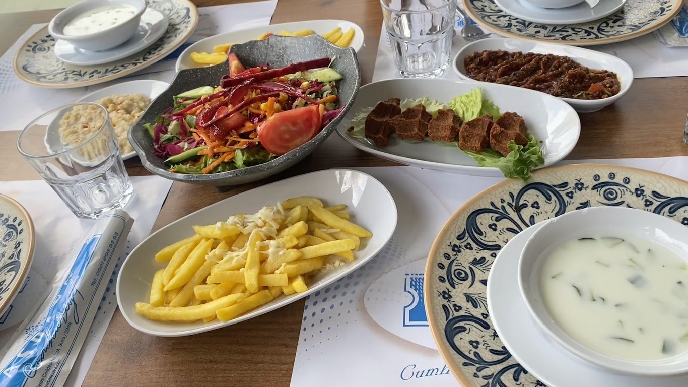 İzmir Aspava