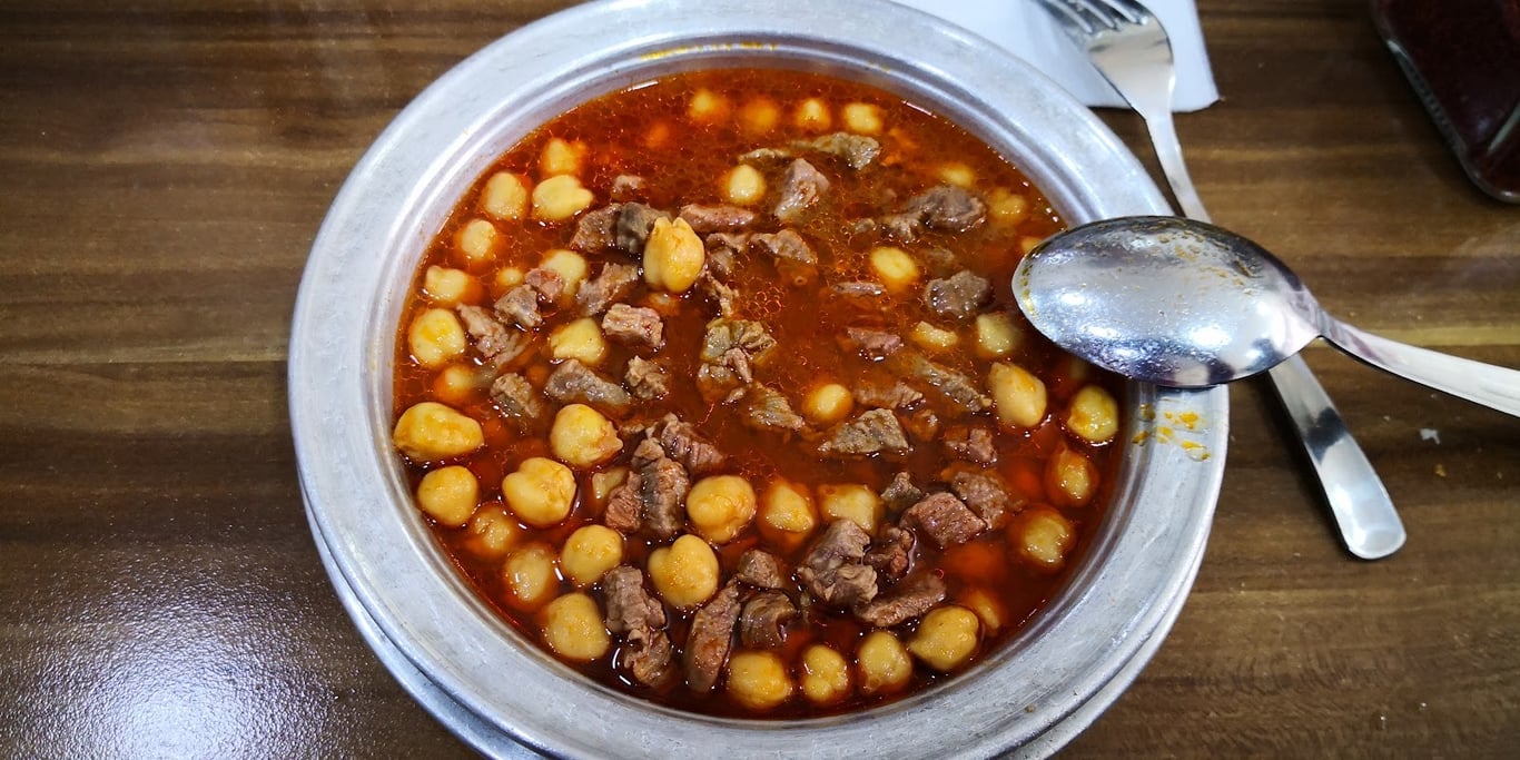 Paçacı Kardeşler