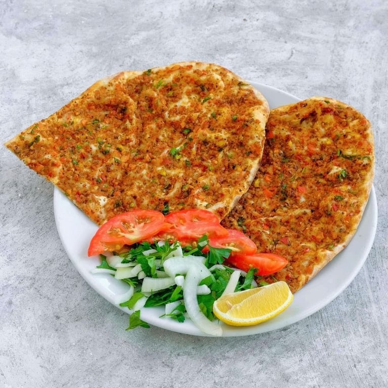 Pideci Turgay Aydınlıkevler Meşhur Pideci