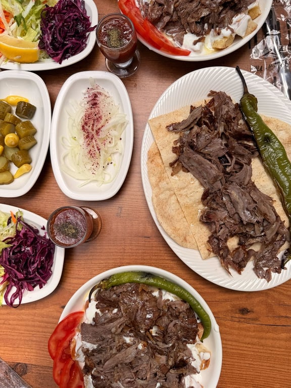 Başkent Döner Köfte