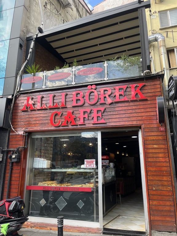 Allı Börek