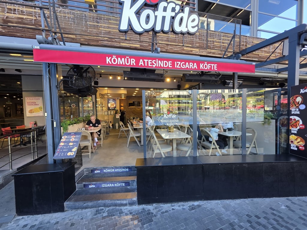 Köff'de