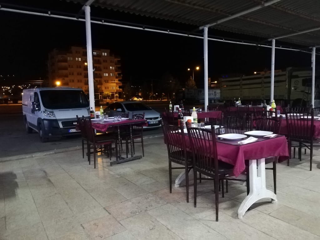 Şelale Park Park Dinlenme Tesisi
