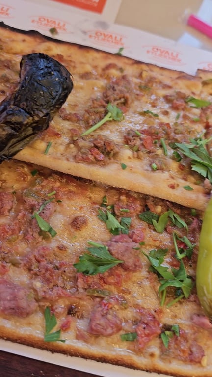 Ovalı Etliekmek Kırıkkale — fotoğraf 2