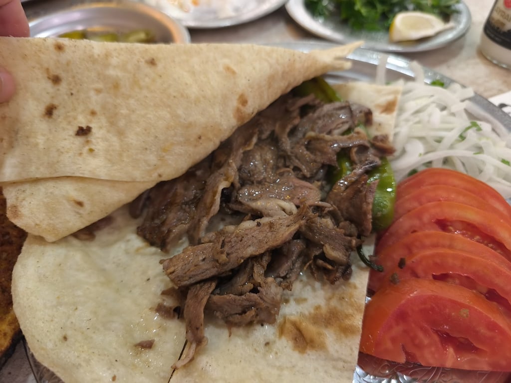 Kahramanca Döner & Lahmacun / Furkan Kahraman