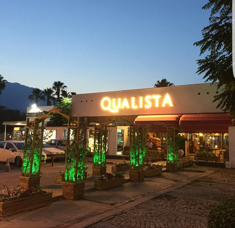Qualista Restaurant Marina