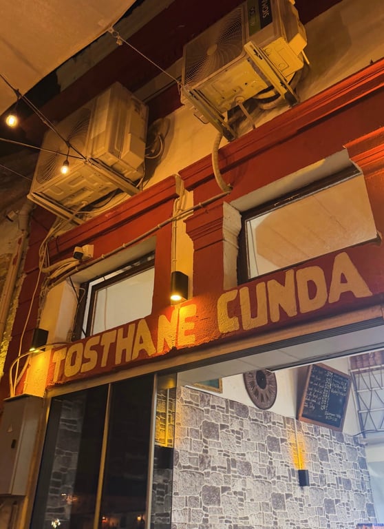 Tosthane Cunda