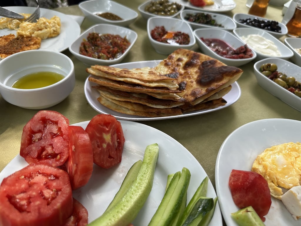 Hammuşun Yeri Yağmur Kahvaltı Salonu