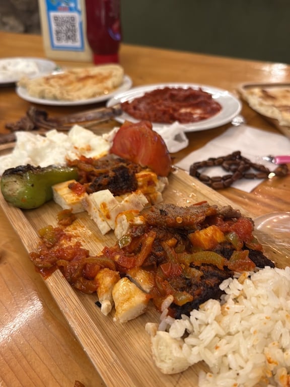 Balkon 53 Pide Kebap (Real Pide Kebap)