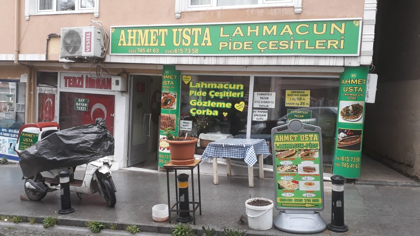 AHMET USTA Lahmacun Pide Pizza — photo 1