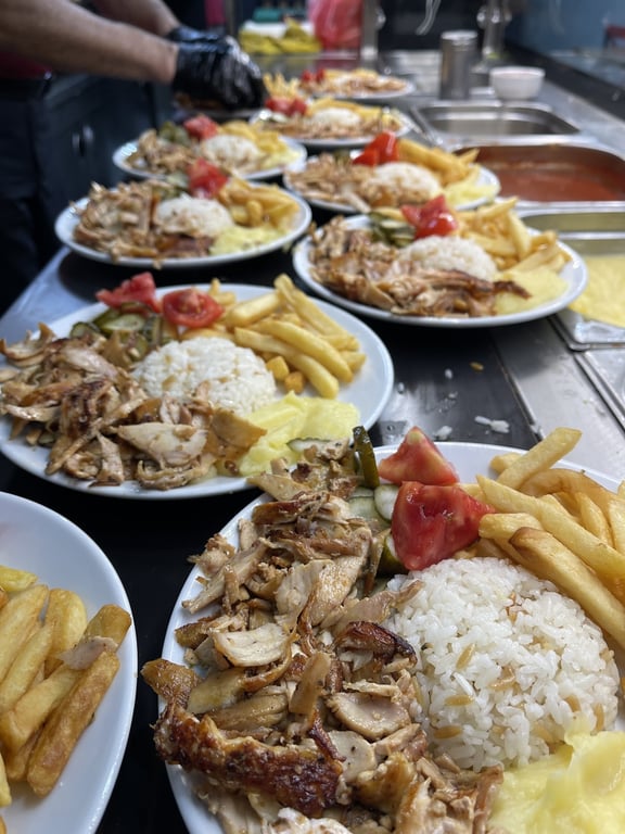 Gıt Gıt Chicken Tavuk Döner