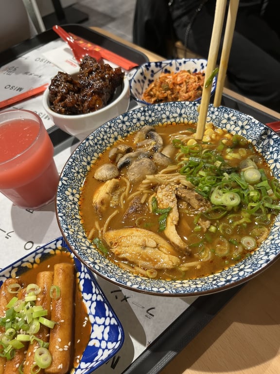 Miso Ramen Moda — Foto 2