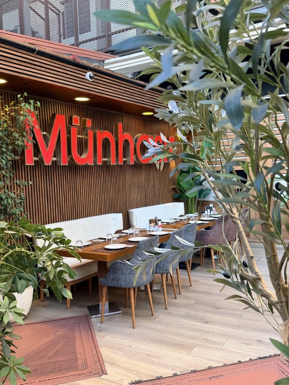 Münhasır Garden Döner & Kebap