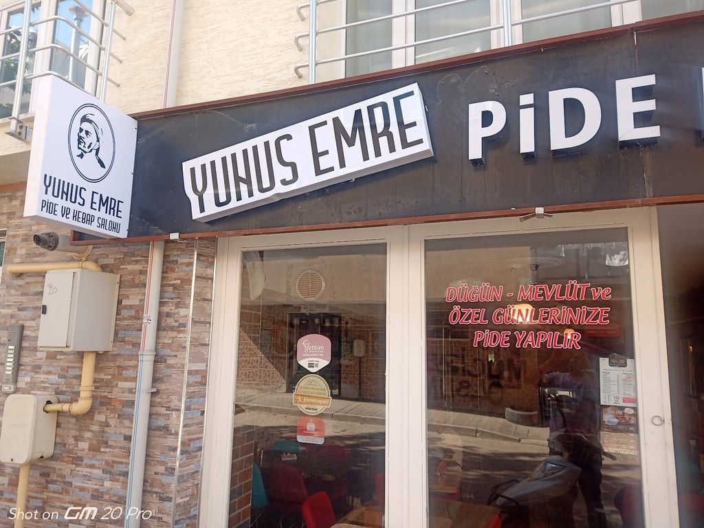 Yunus Emre Pide Lahmacun Cantık Salonu