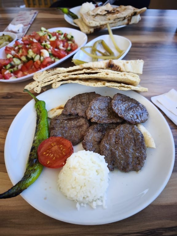 Yöresel Yemekler Lokantası