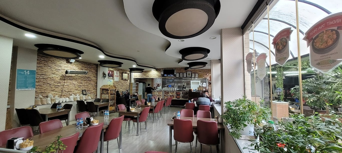 Çiçek Develi Cıvıklısı