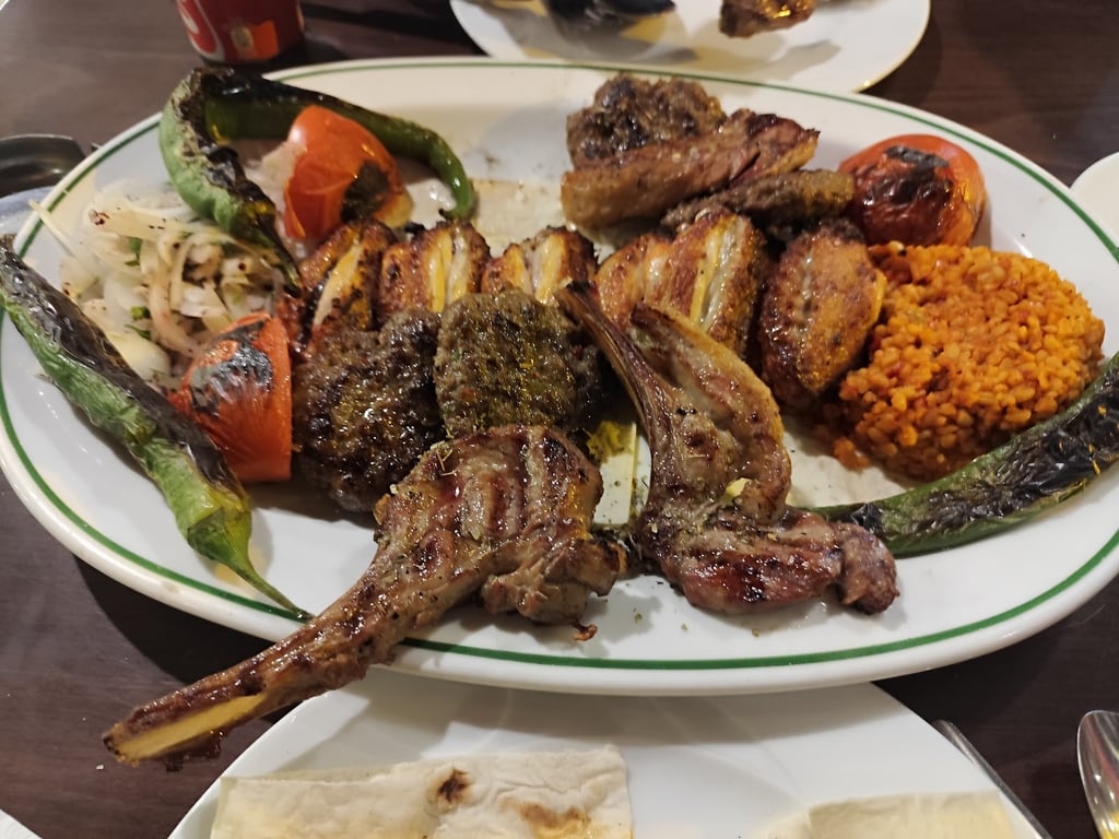 Fırat Et Lokantası