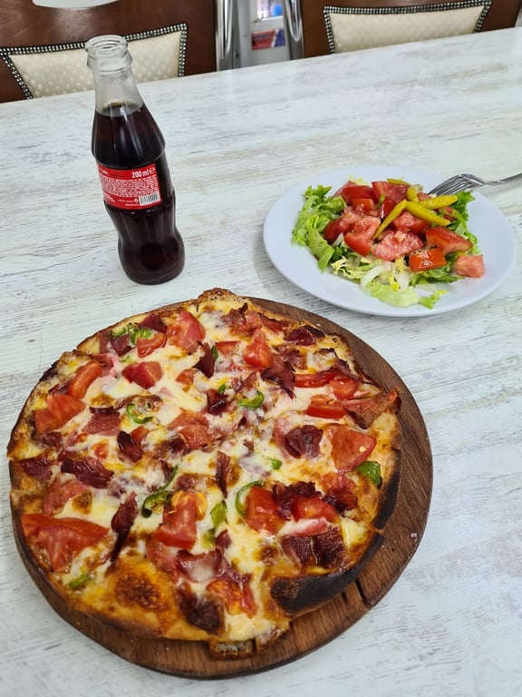 Yiğit Kardeşler Pide Salonu
