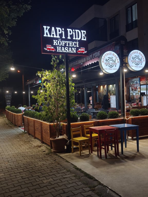 KAPİ PİDE KÖFTECİ HASAN