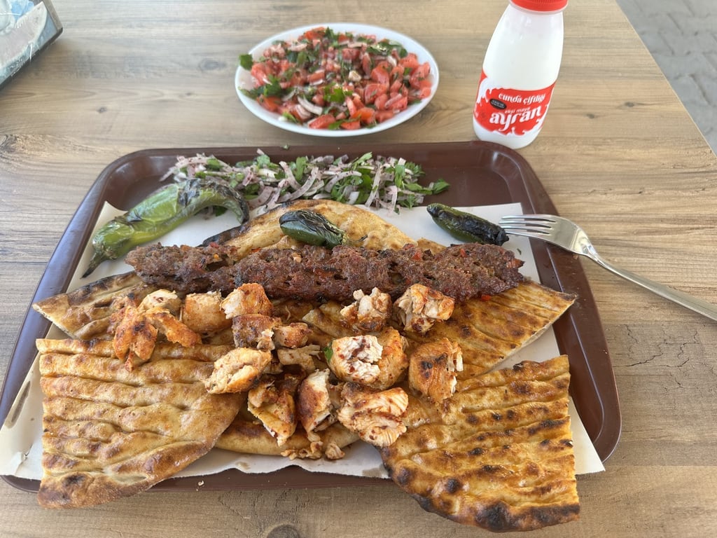 Kebapçı Kemal Usta Kazdağı