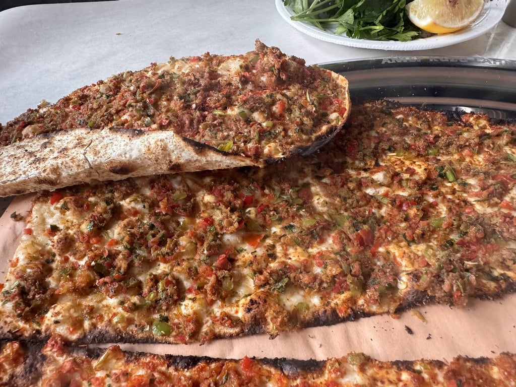 Antep Kuzu Lahmacun