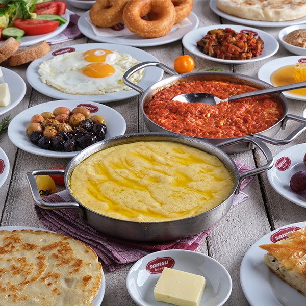 Parma Kara Demlik Çay Bahçesi