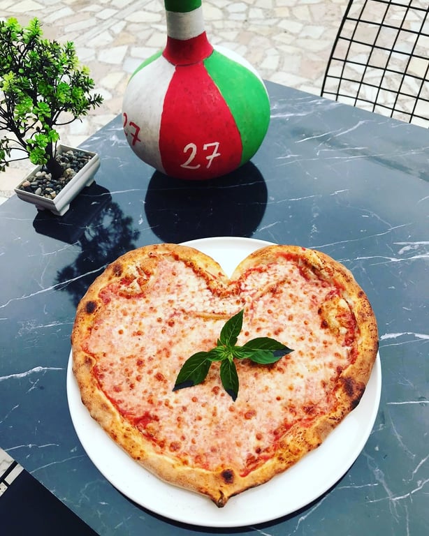 Ventisette Pizzeria