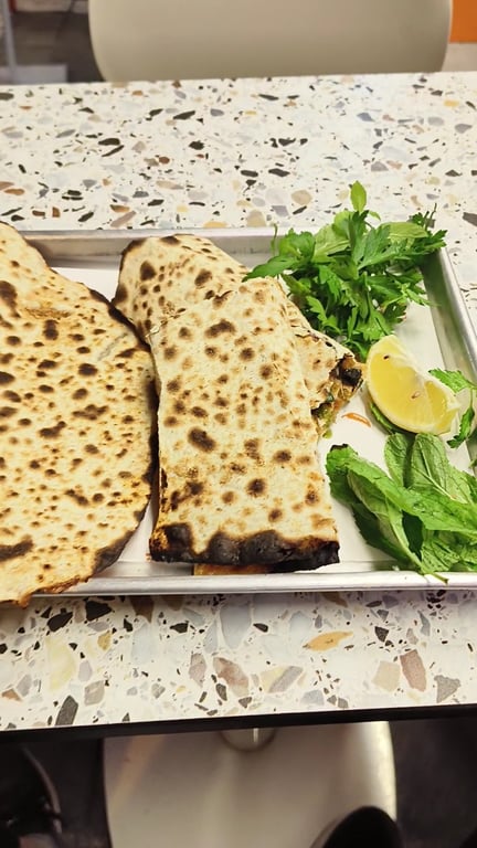 Filfil Lahmacun