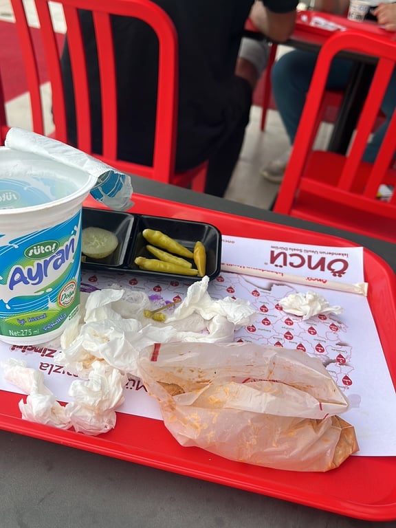 Öncü Döner