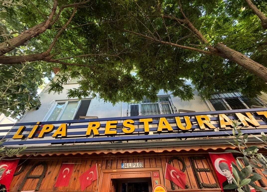 Lipa Restaurant