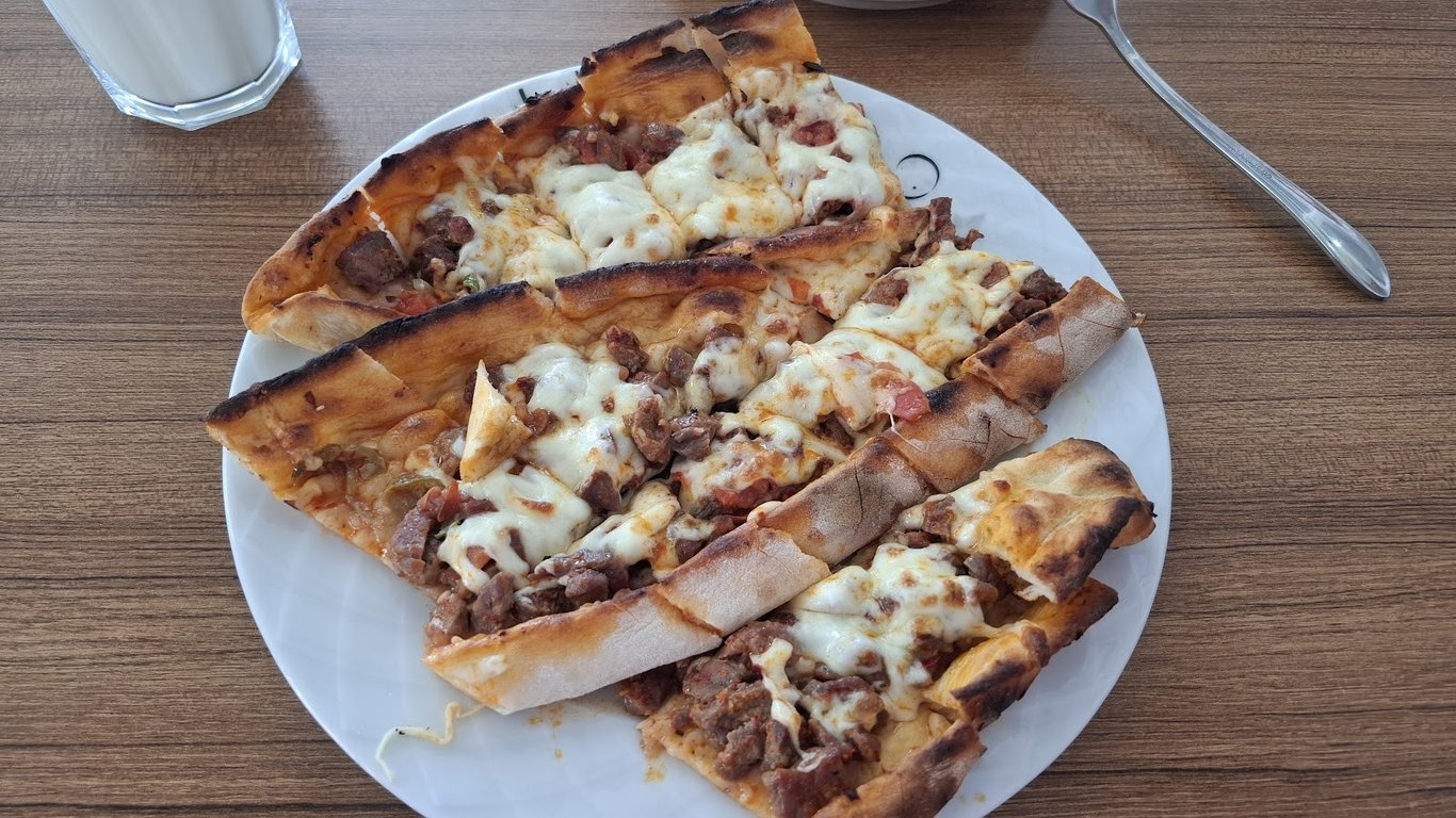 Sevil Pide Salonu