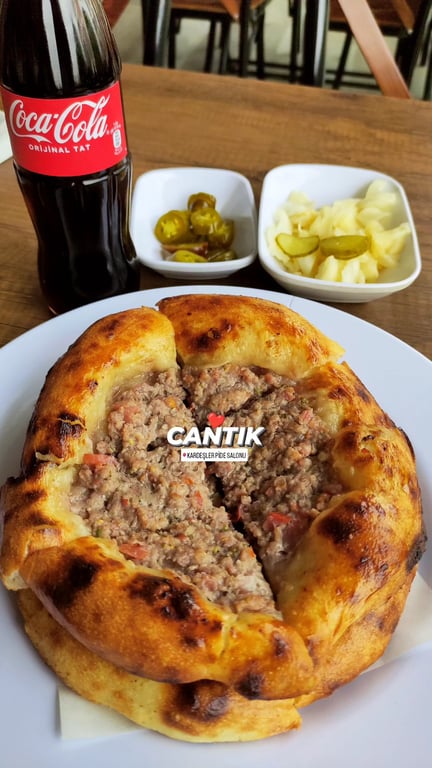 Kardeşler Pide Salonu