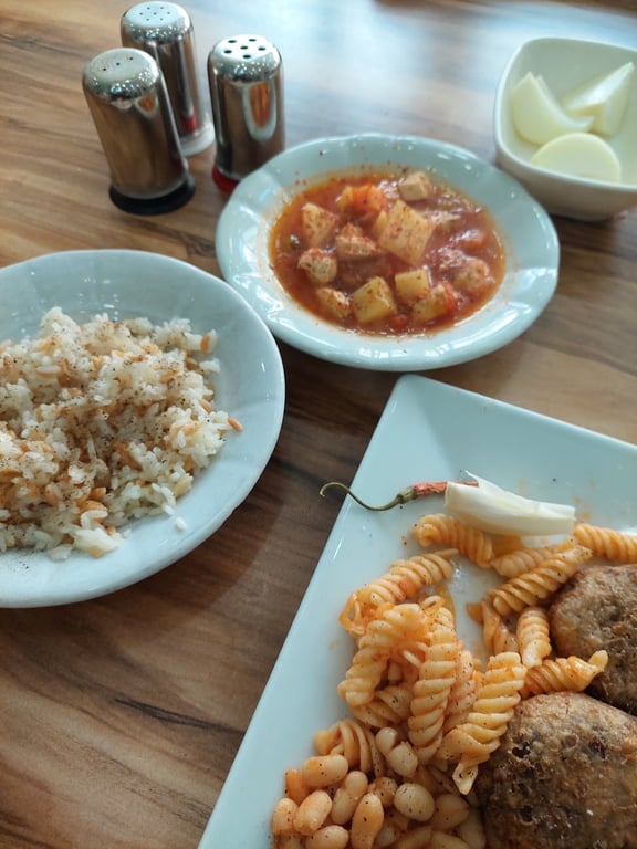 Şafak Lokantası