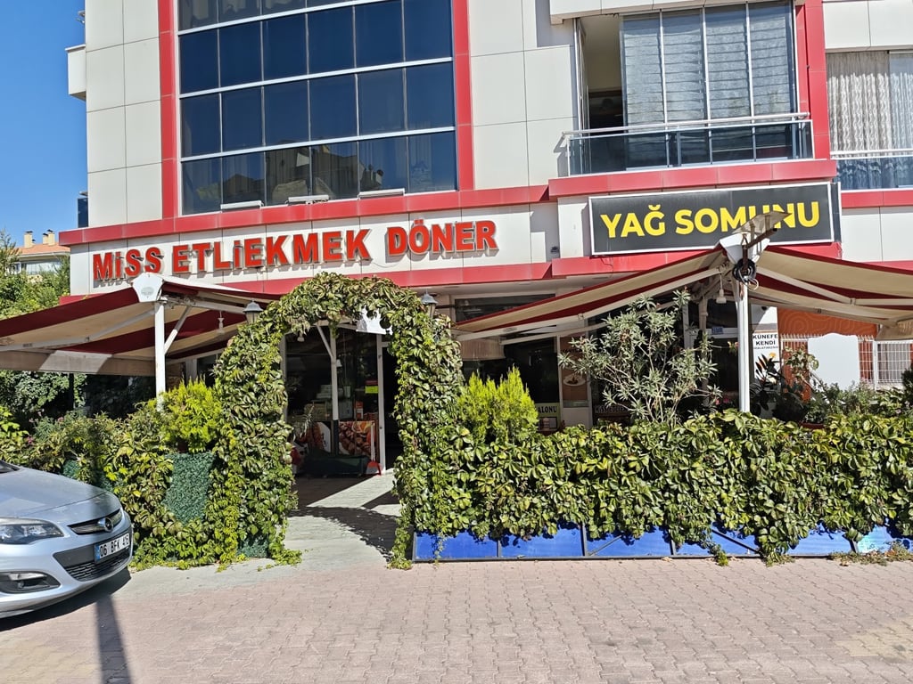 MİSS ETLİEKMEK VE YAĞ SOMUNU