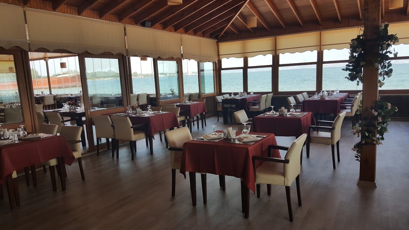 Pehlivan Restaurant — photo 1