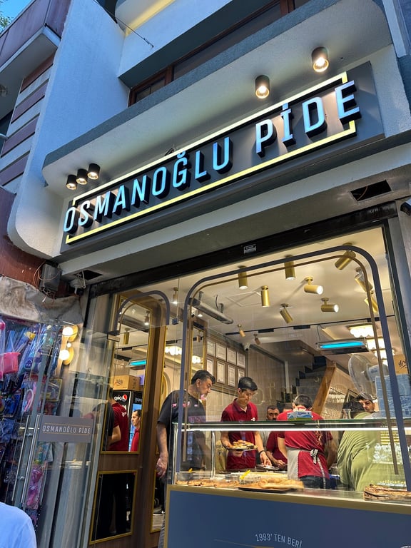 Osmanoğlu Pide Salonu