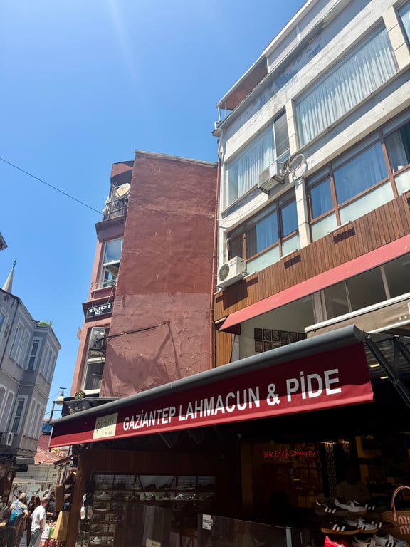 Çinili Taş Fırın